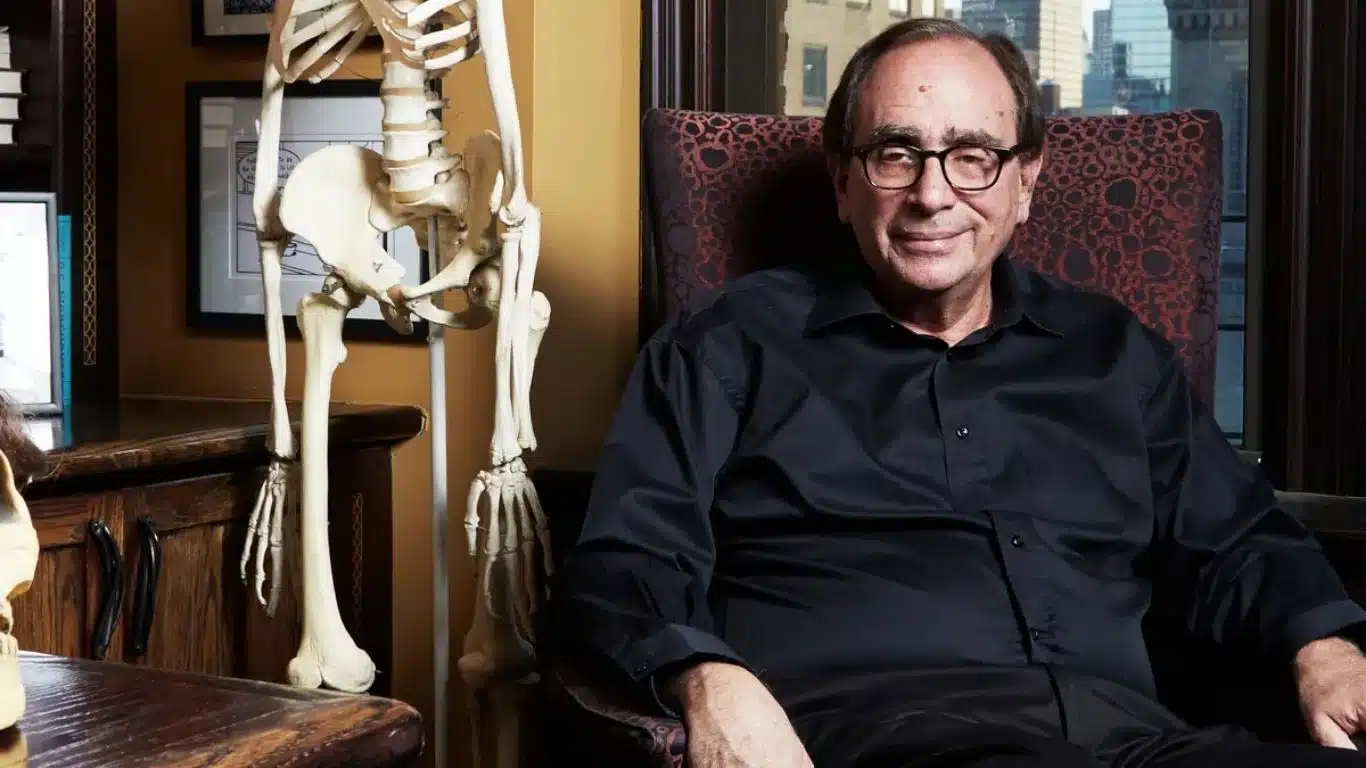 Top 20 Best-Selling Authors of All Time - R.L. Stine