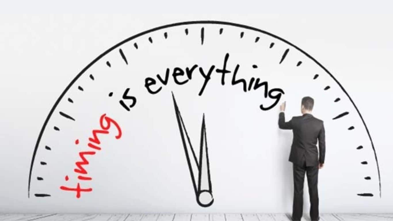 Why Some Books Become Bestsellers While Others Go Unnoticed - The Role of Timing and Current Events