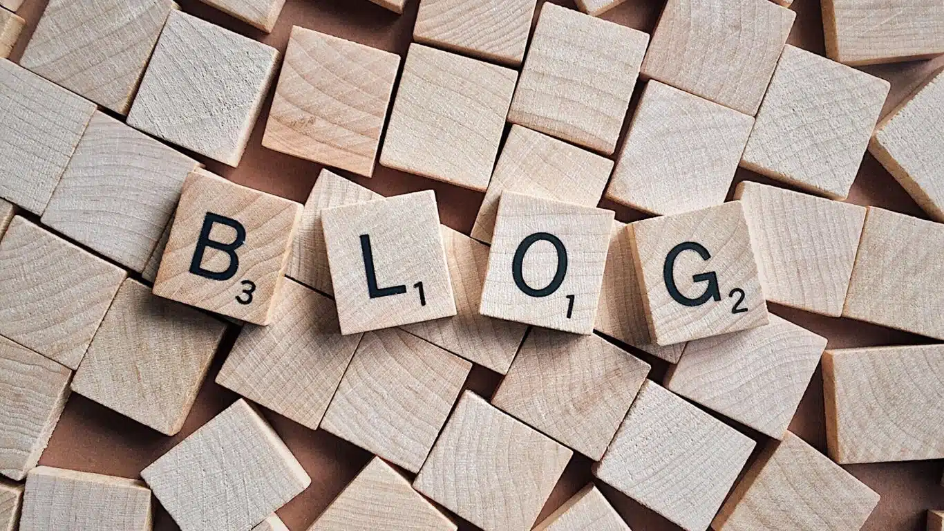 How Authors Can Use Blogging to Expand Their Author Brand