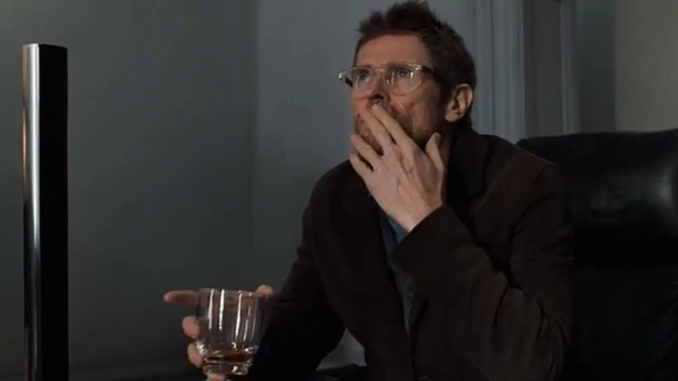 10 Emotional Moments in The Fault in Our Stars - Van Houten's disappointing behavior: Meeting in Amsterdam