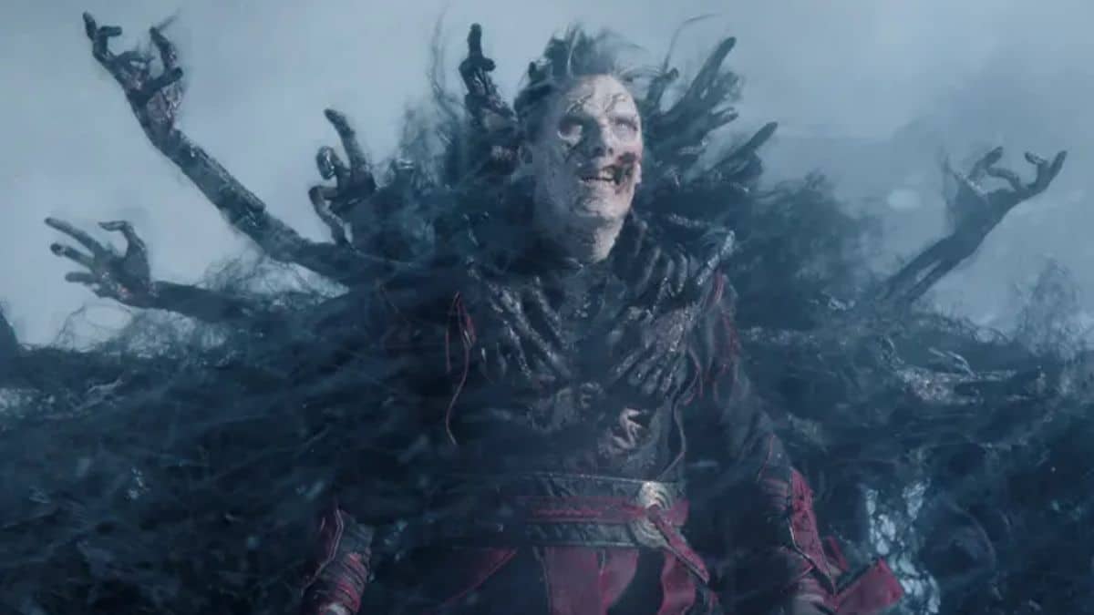 Best Costume Upgrades in the Marvel Cinematic Universe - Doctor Strange (The Multiverse Of Madness)