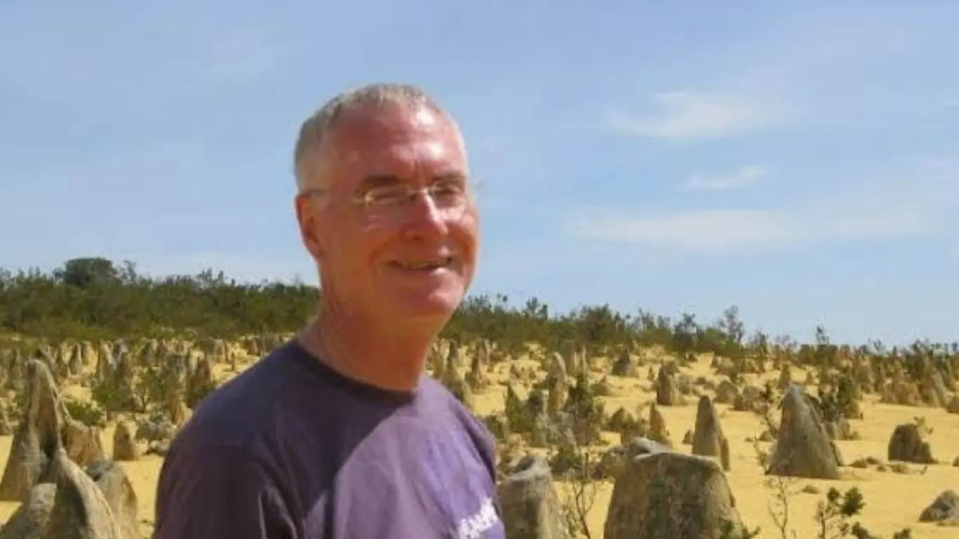 Famous Authors Who Died in October 2023 - Tom O'Lincoln