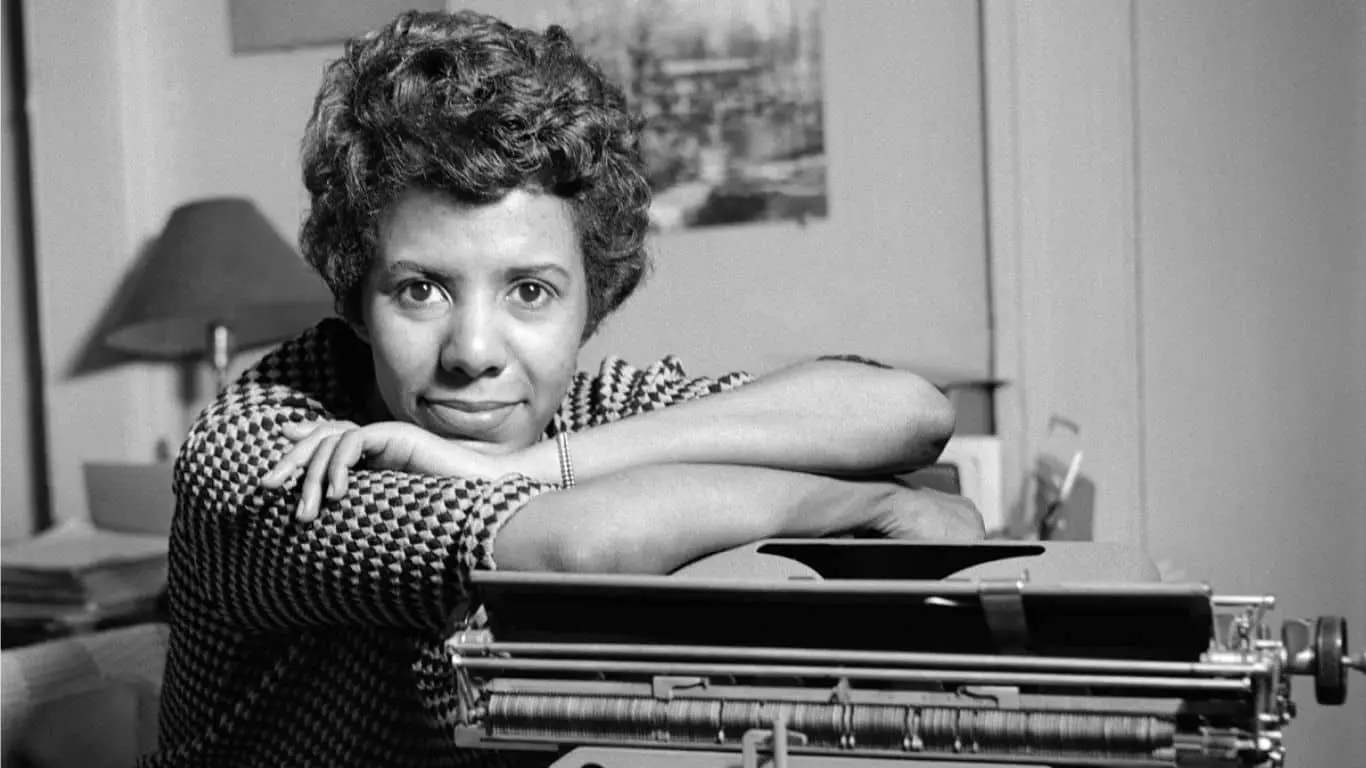 10 Must Read Authors whose name starts with L - Lorraine Hansberry