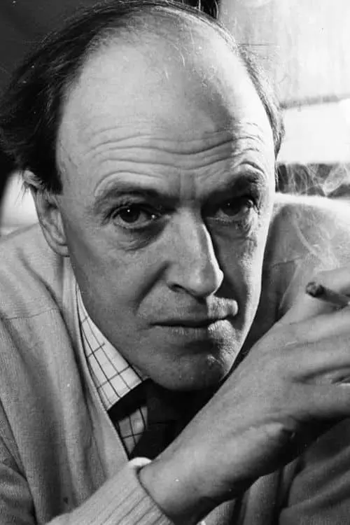 10 Must-Read Authors whose name starts with R - Roald Dahl