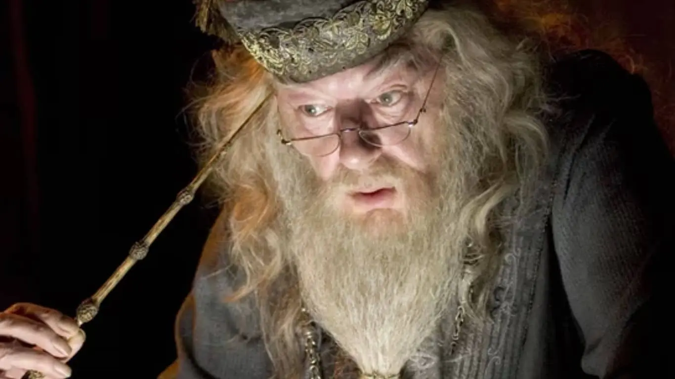 10 Most Powerful Magicians in Harry Potter - Albus Dumbledore