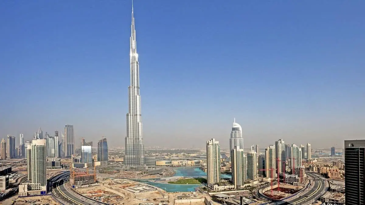 2010: Burj Khalifa Opens