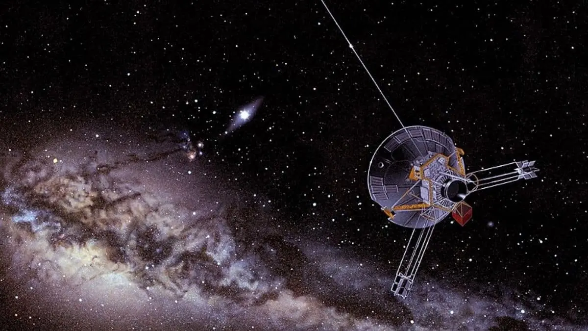 2003: Pioneer 10 Final Contact
