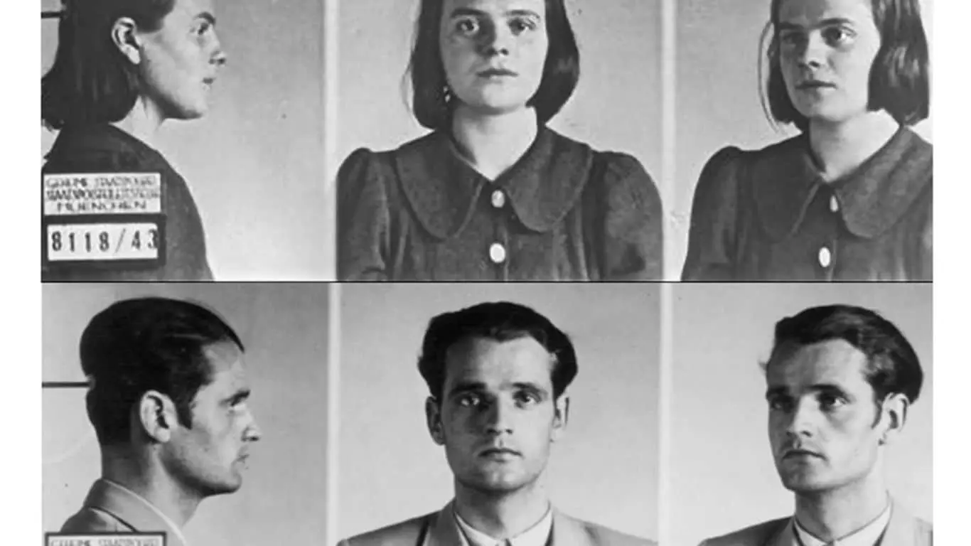 Major Historical Events on February 22- Today in History - 1943 - Arrest of the White Rose Members