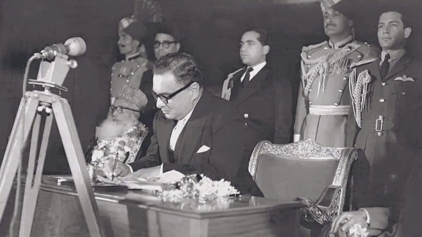 Major Historical Events on February 29- Today in History - Formation of the Islamic Republic in Pakistan (1956)
