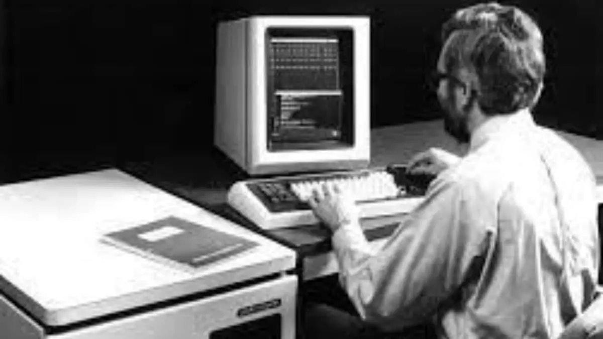 Major Historical Events on February 13- Today in History - 1980: Apollo Computer Inc. Incorporation