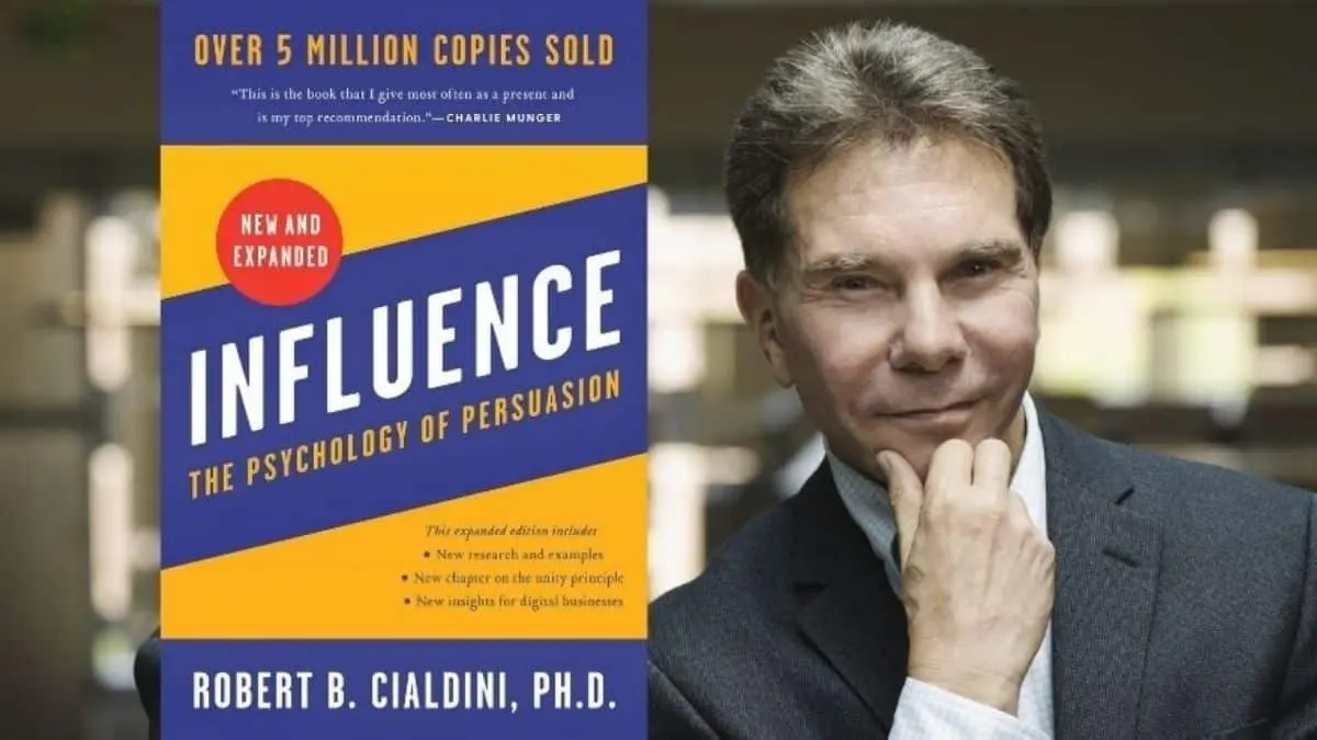 How Books on Manipulation Can Transform Your Communication - The Foundations of Ethical Influence and Persuasion