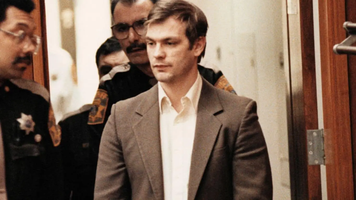 Major Historical Events on February 17- Today in History - 1992: Jeffrey Dahmer's Sentencing