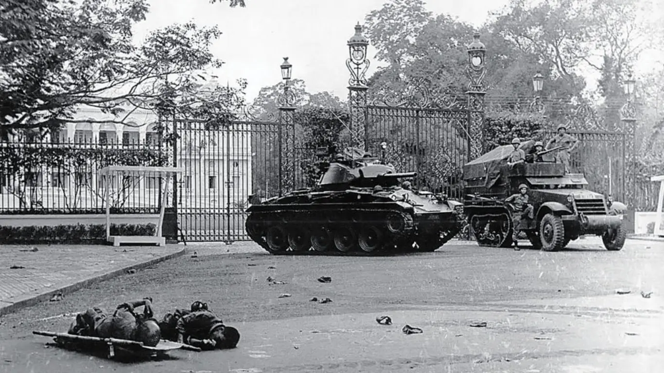 Major Historical Events on February 19- Today in History - 1965 - South Vietnam Coup Attempt
