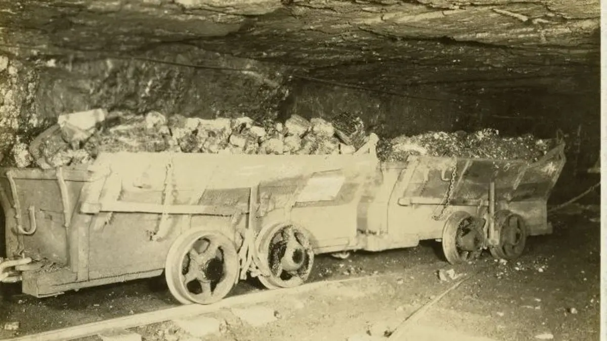 Major Historical Events on February 11- Today in History - 1808: Anthracite Coal Experiment 