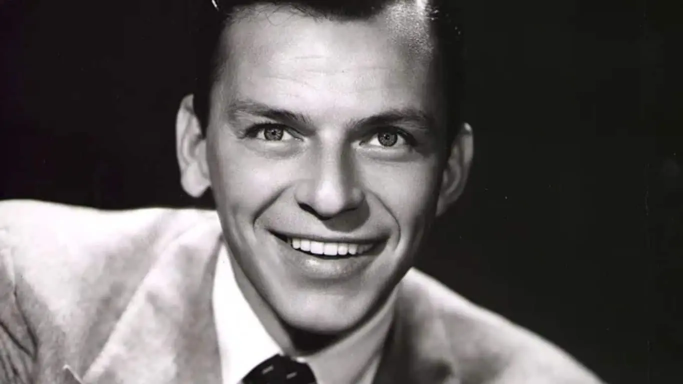 Major Historical Events on February 2 - Today in History - 1940: Frank Sinatra's Rising Stardom