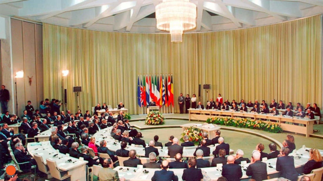 Événements historiques majeurs du 7 février - Aujourd'hui dans l'Histoire - 1992 : Signature du Traité de Maastricht