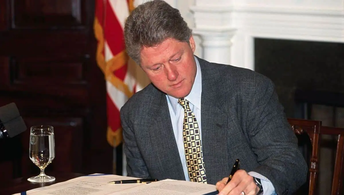 Major Historical Events on February 12- Today in History - 1998: Unconstitutionality of Line-Item Veto Law