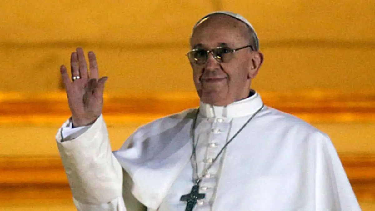 Major Historical Events on March 28 - Pope Francis' Historic Gesture - 2013 AD
