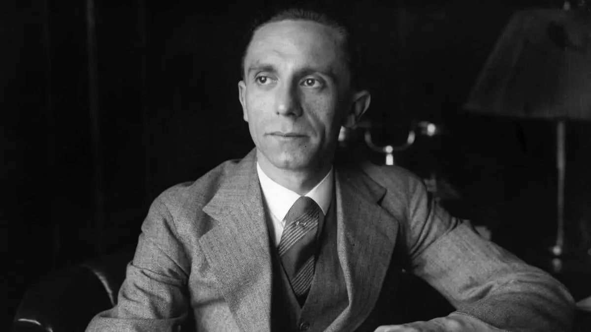 1933 – Goebbels Appointed