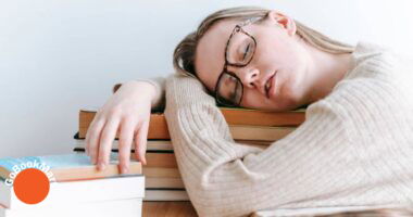 Why Does Reading Make us Sleepy?