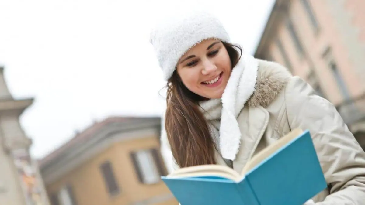 How Book Reading Can Spark Creativity and Imagination?