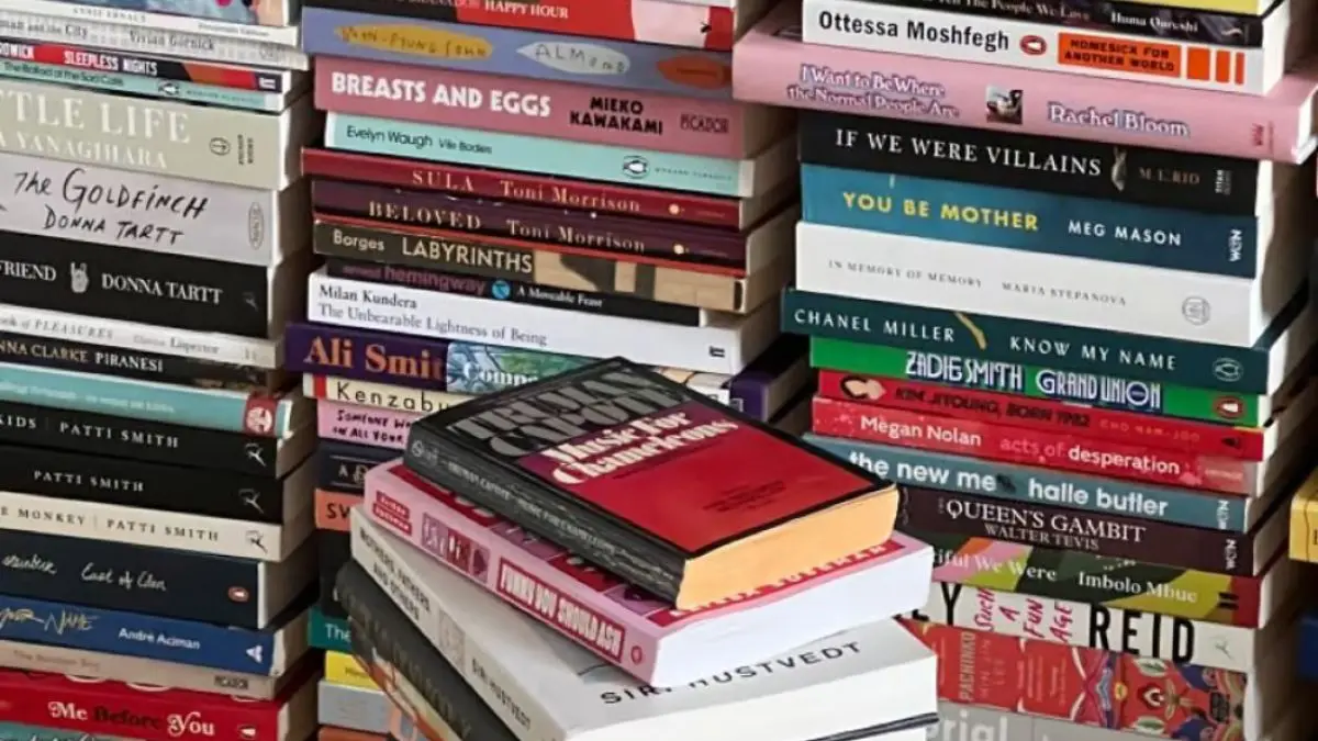 Standalone Books or Series: Which Do Readers Prefer?