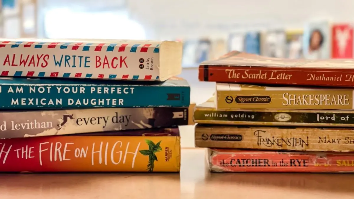 Classic Literature vs. Modern Fiction: Which Stands the Test of Time?