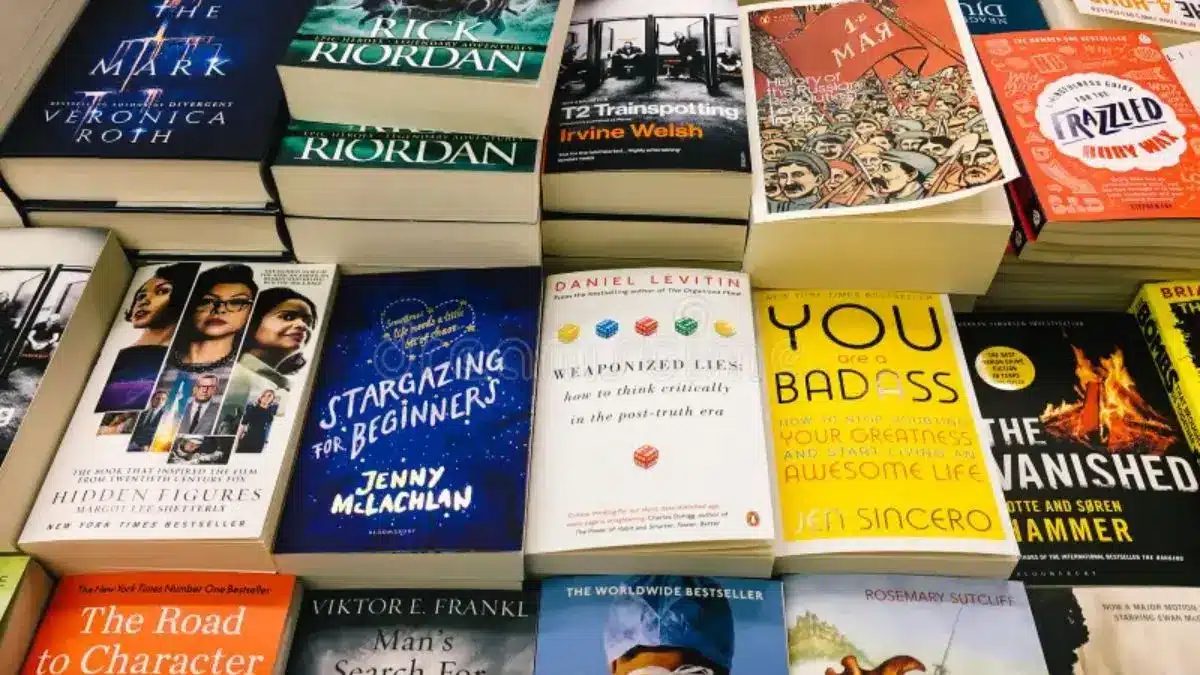 Classic Literature vs. Modern Fiction: Which Stands the Test of Time?