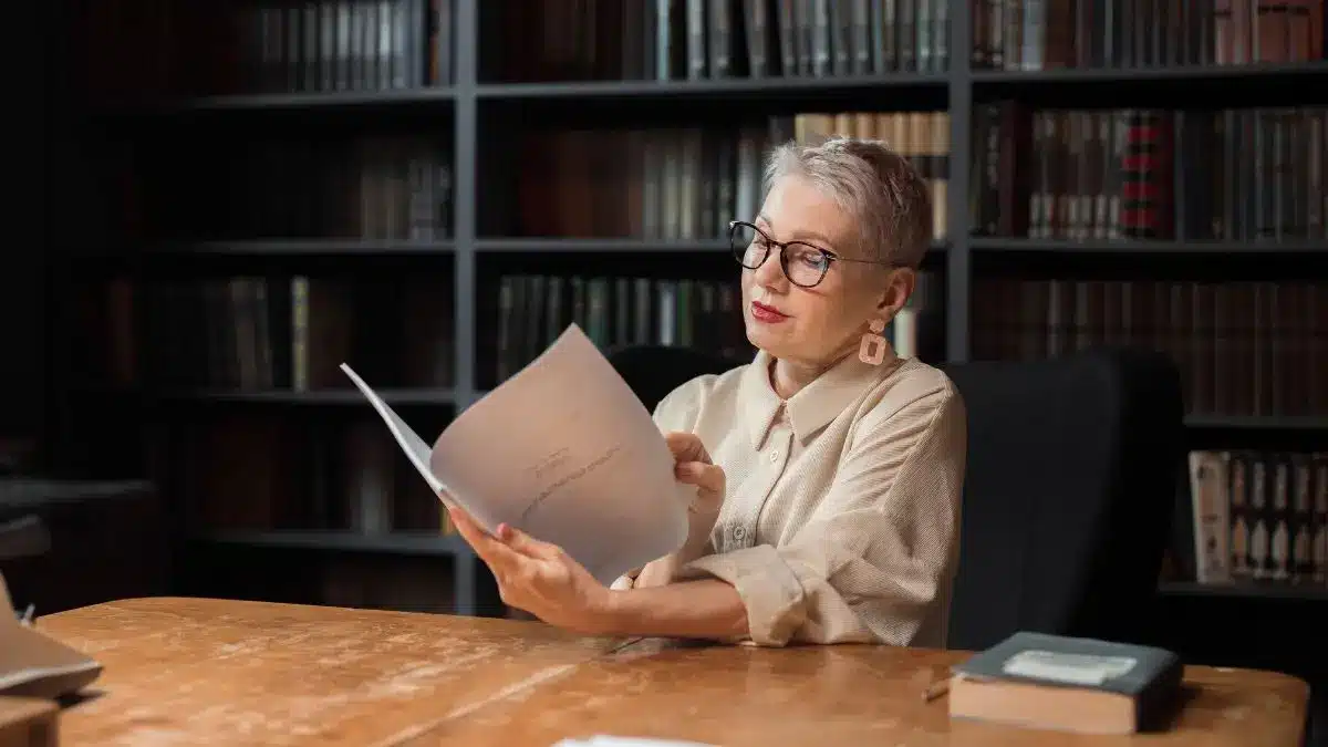 Author-Led vs. Publisher-Led Marketing Which Sells More Books