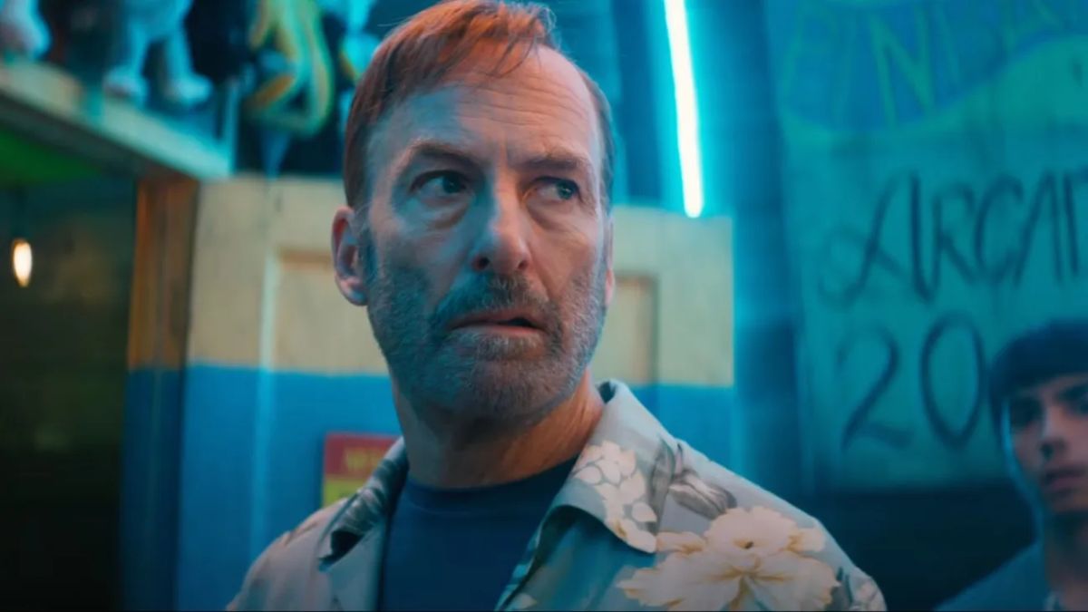 Bob Odenkirk regresa en la explosiva secuela Nobody 2 — El tráiler anticipa un caos vacacional