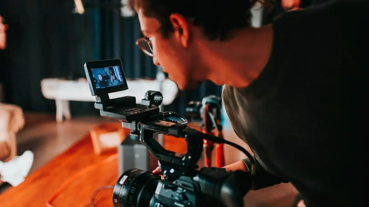 Why Aspiring Filmmakers Should Start with Short Films