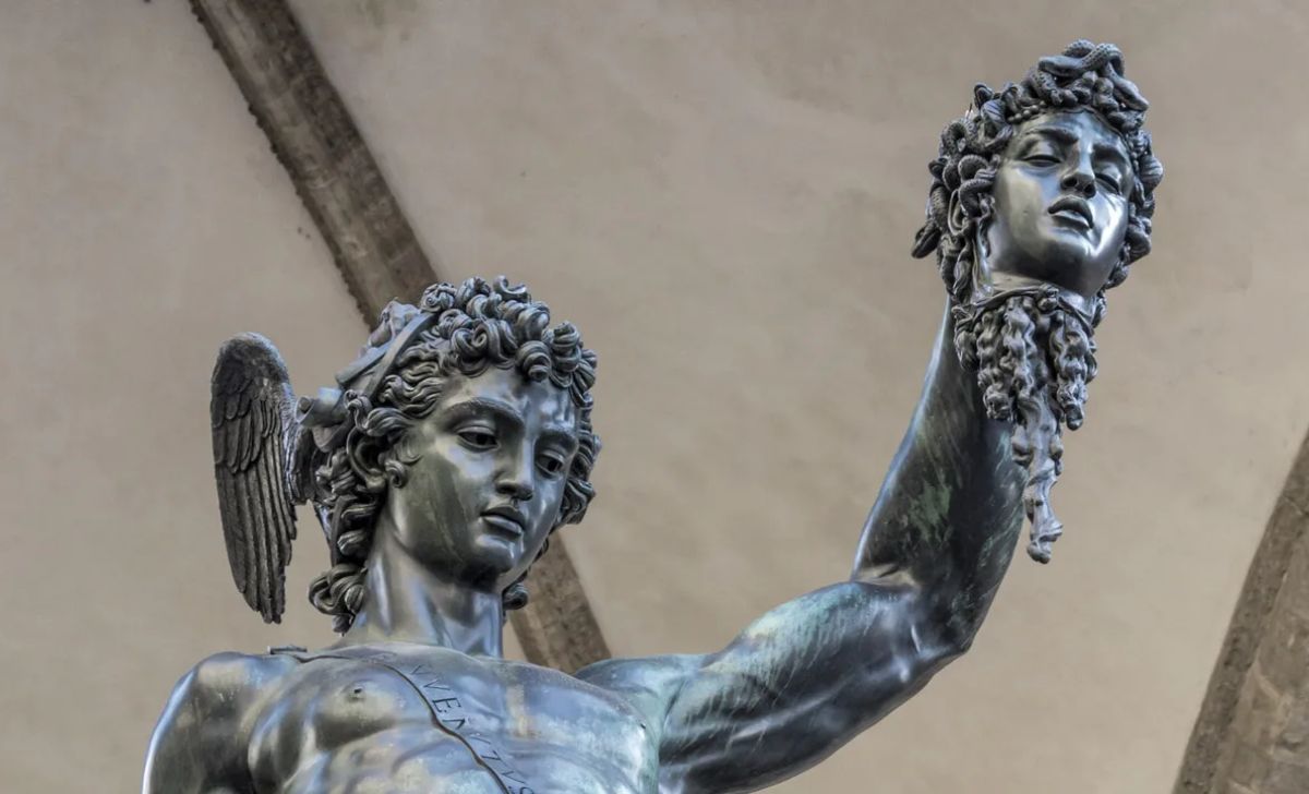 Perseus - 5 Strongest Sons of Zeus