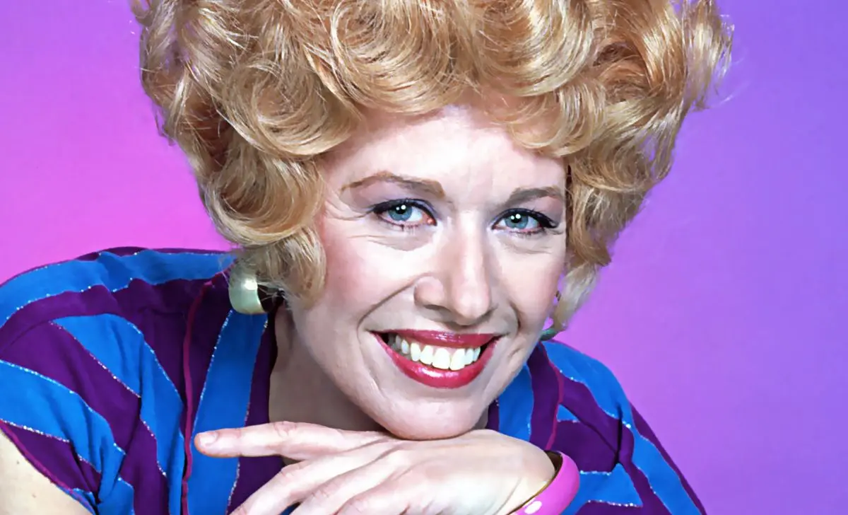 Polly Holliday Dies at 88 From Small-Town Alabama to Sitcom Stardom