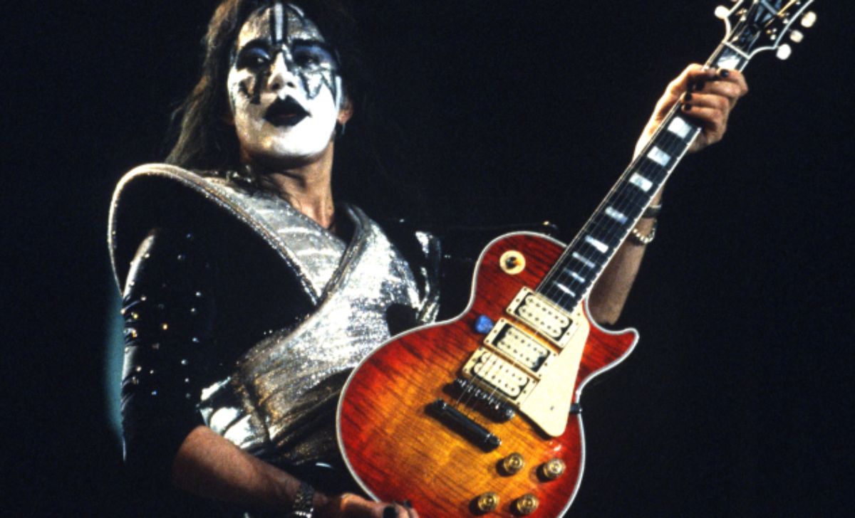 Ace Frehley, Kiss Founding Guitarist and “Spaceman,” Dies at 74