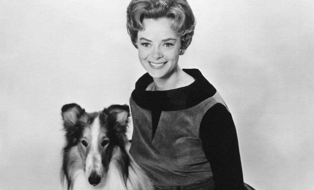June Lockhart, Beloved ‘Lassie’ and ‘Lost in Space’ Star, Dies at 100