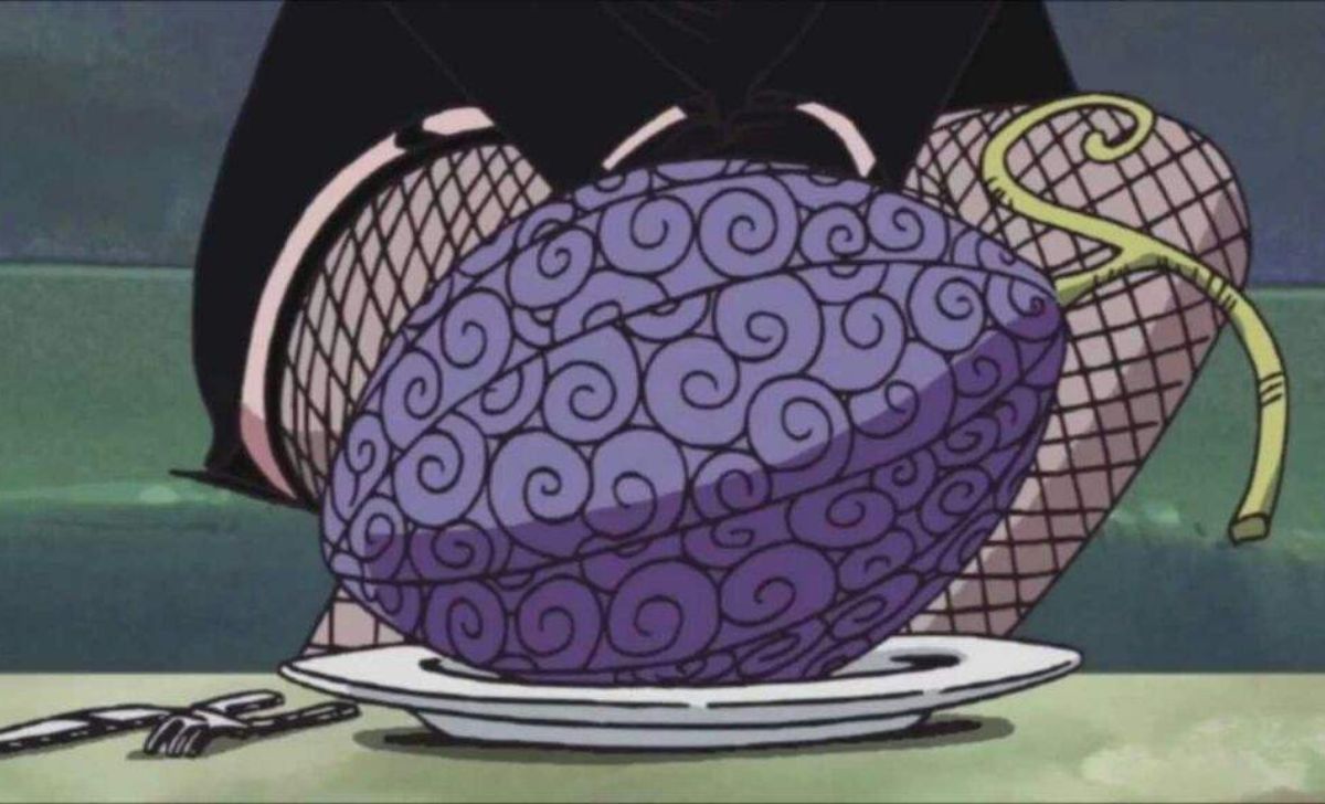 Soru Soru no Mi (Big Mom's Soul Fruit) - Top 10 Strongest Devil Fruits In One Piece